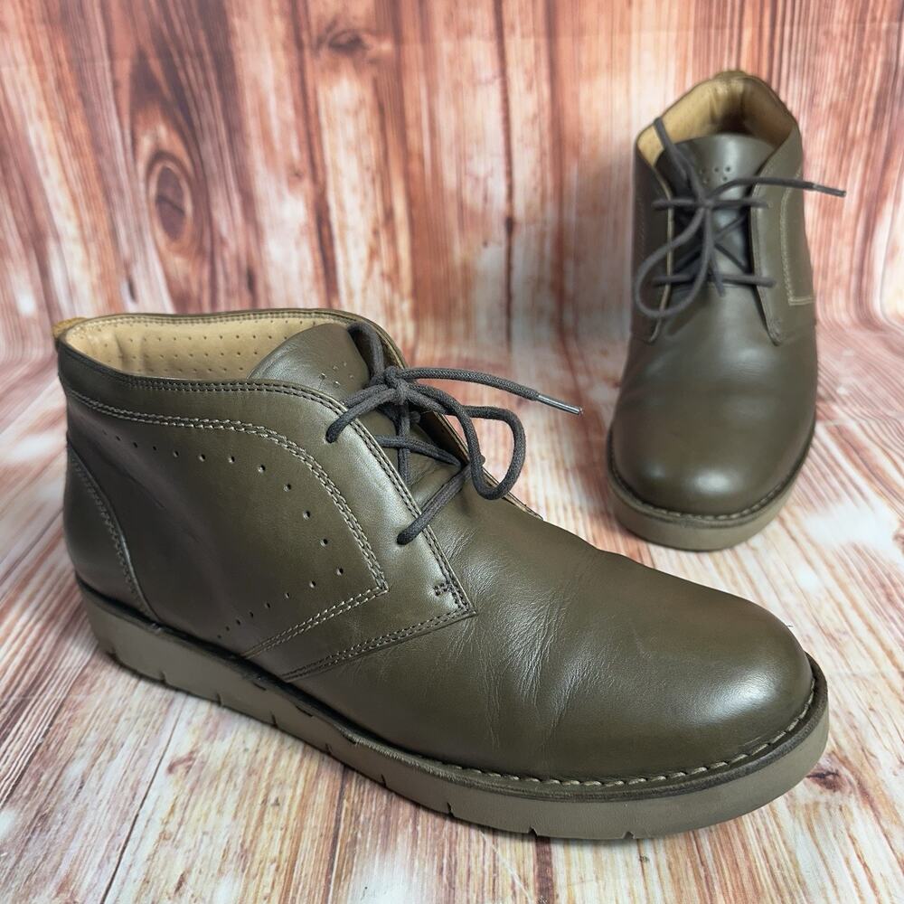 Clarks Artisan Womens Size 12 Brown Leather Chukka Ankle Boots Oxford Shoes
